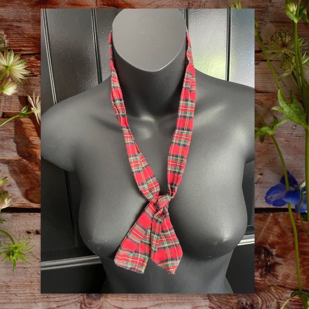 Vintage Plaid Nexk tie/scarf